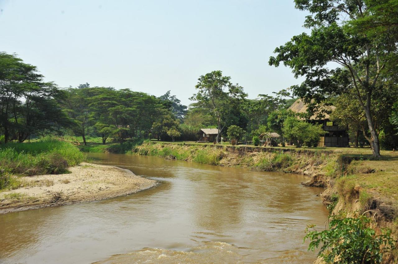 Bullbush River Camp Kihihi ภายนอก รูปภาพ