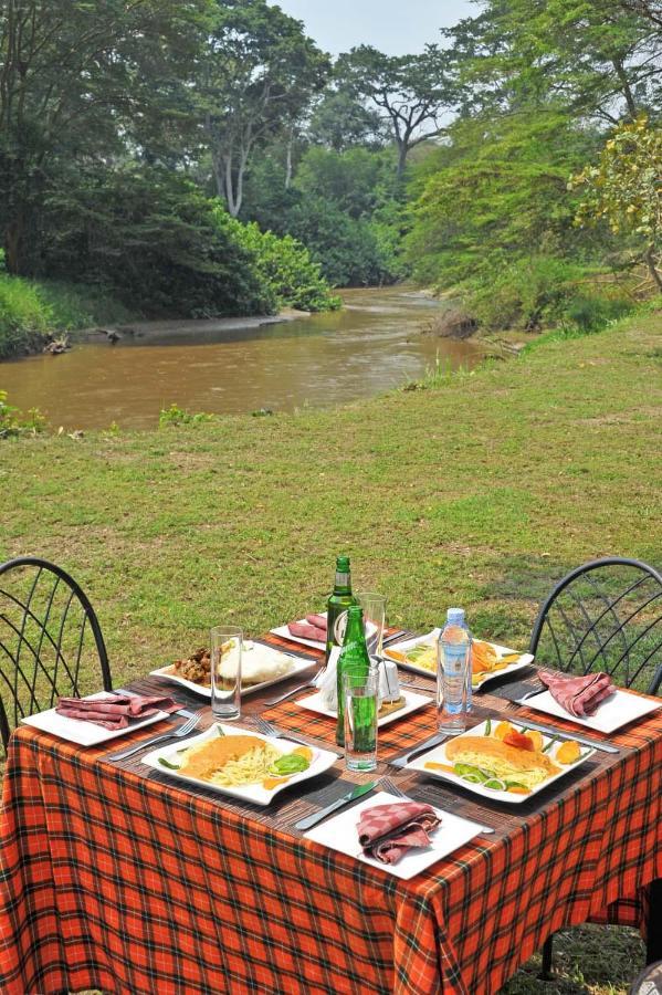 Bullbush River Camp Kihihi ภายนอก รูปภาพ