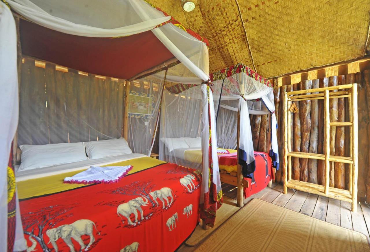 Bullbush River Camp Kihihi ภายนอก รูปภาพ