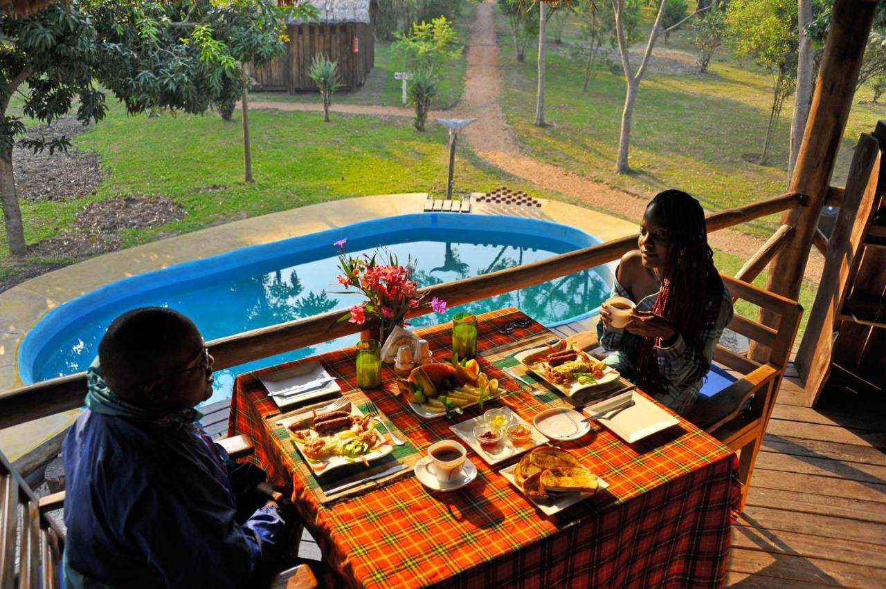 Bullbush River Camp Kihihi ภายนอก รูปภาพ