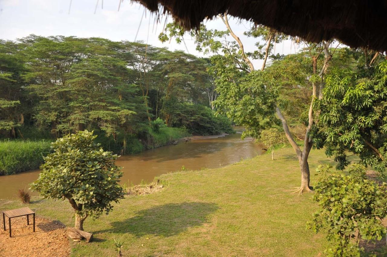 Bullbush River Camp Kihihi ภายนอก รูปภาพ