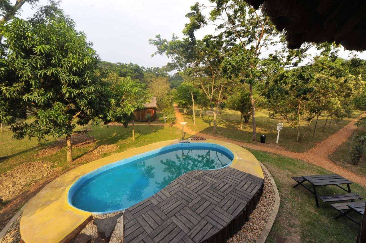 Bullbush River Camp Kihihi ภายนอก รูปภาพ